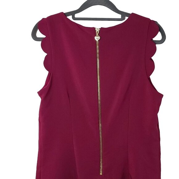 Betsey Johnson's Scalloped Sheath Dress Sleeveless Sangria Size 8 - Picture 9 of 12